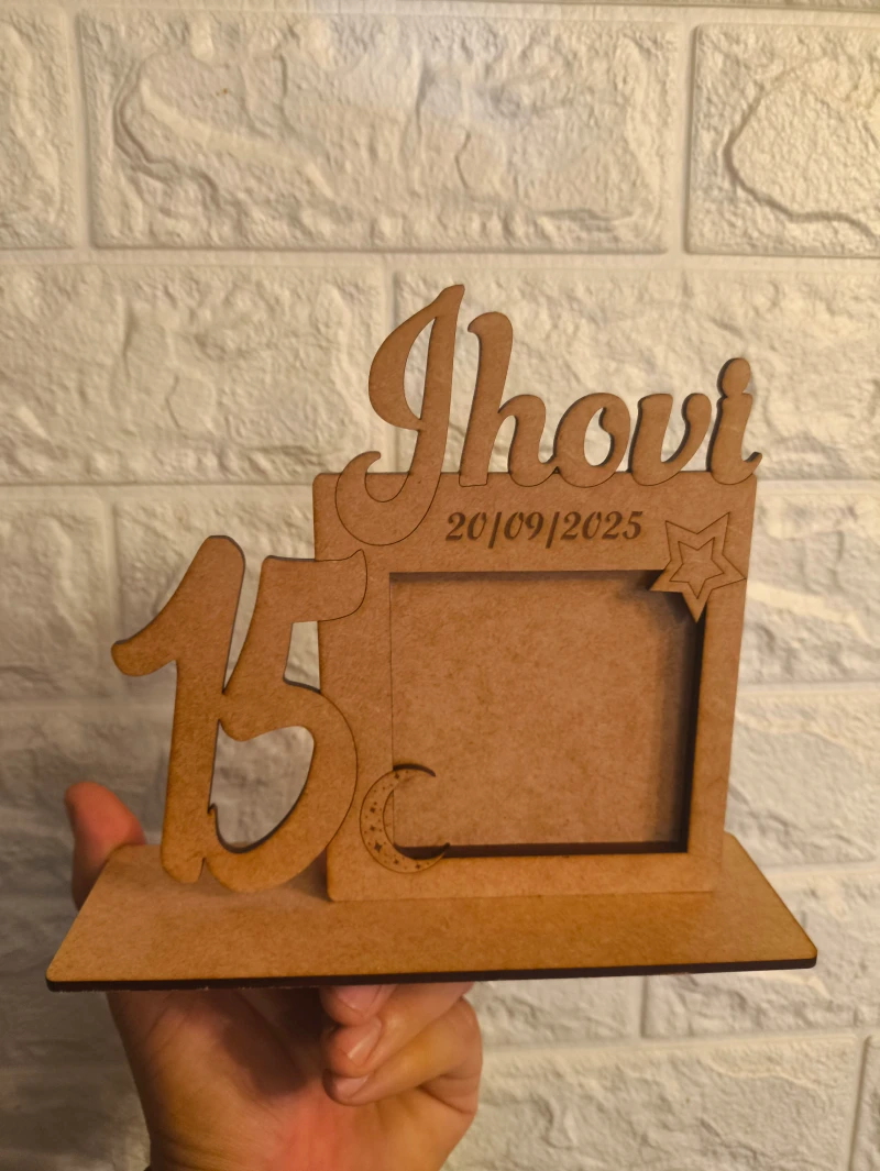 Portarretrato Quinceañera - Vista principal